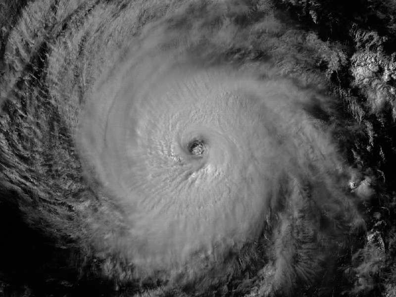 Hurricane Iselle heading for Hawaii