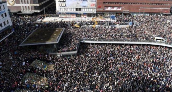 Stockholm rallying against