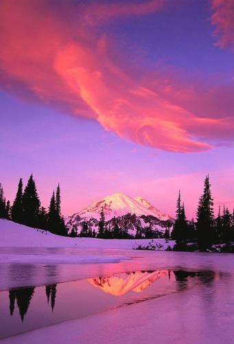 Sunrise over Mount Rainier in Washington