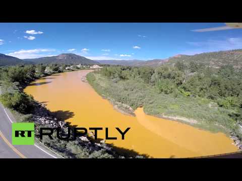USA: Drone shows ORANGE Animas River after 1m gallon contamination