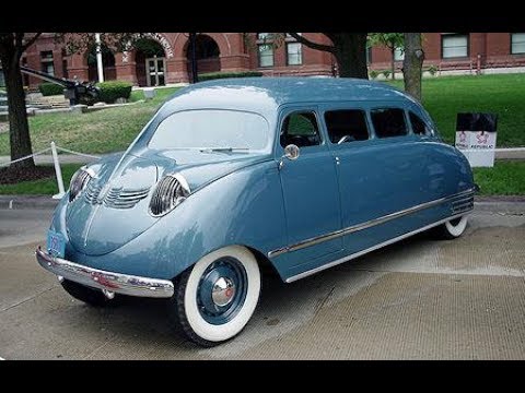 16 Strange and Beautiful Vintage Cars