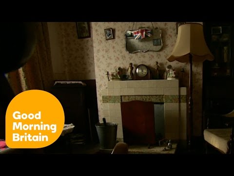 1940s Obsessed Woman Lives In A Wartime House! | Good Morning Britain