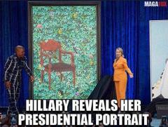 Hillary Reveals her presidential portrait