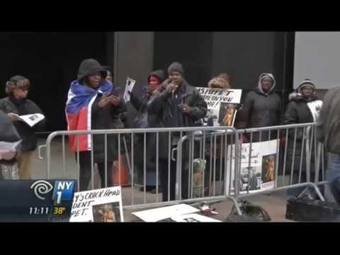 FLASHBACK Haitians Protest Outside Hillary Clinton&#039;s Office Over &#039;Billions Stolen&#039; by Clinton Foundation