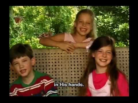 Sunday School Songs - He&#039;s Got The Whole World In His Hands [with lyrics]